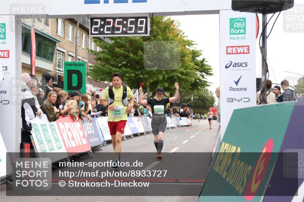 21.09.2025 - PSD Bank Halbmarathon Strokosch-Dieckow http://msf.ph/oto/8933727 21.09.2025 12:25:23 Ziel 1361, 3121, 3436, 3654, 3682 meine-sportfotos.de