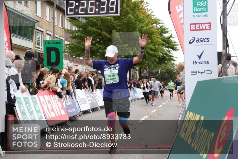 21.09.2025 - PSD Bank Halbmarathon Strokosch-Dieckow http://msf.ph/oto/8933783 21.09.2025 12:26:02 Ziel 3429, 3548 meine-sportfotos.de