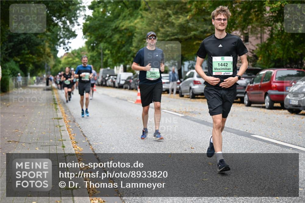 21.09.2025 - PSD Bank Halbmarathon Dr. Thomas Lammeyer http://msf.ph/oto/8933820 21.09.2025 10:55:10 Laufen 2987, 77, 1442 meine-sportfotos.de