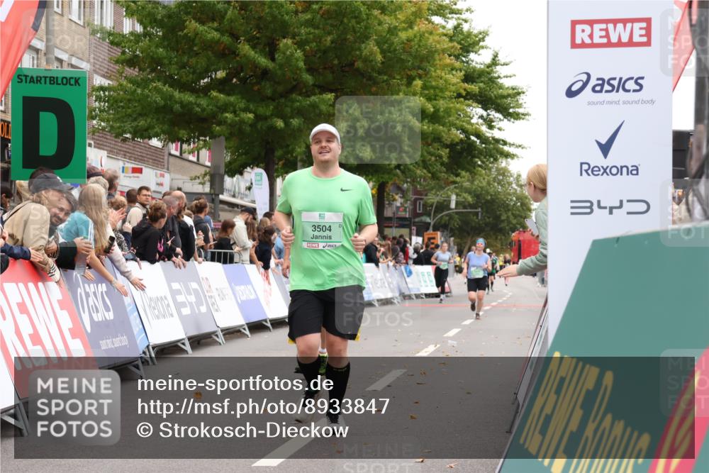 21.09.2025 - PSD Bank Halbmarathon Strokosch-Dieckow http://msf.ph/oto/8933847 21.09.2025 12:26:14 Ziel 2975, 3227, 3258, 3504, 3631, 3829 meine-sportfotos.de