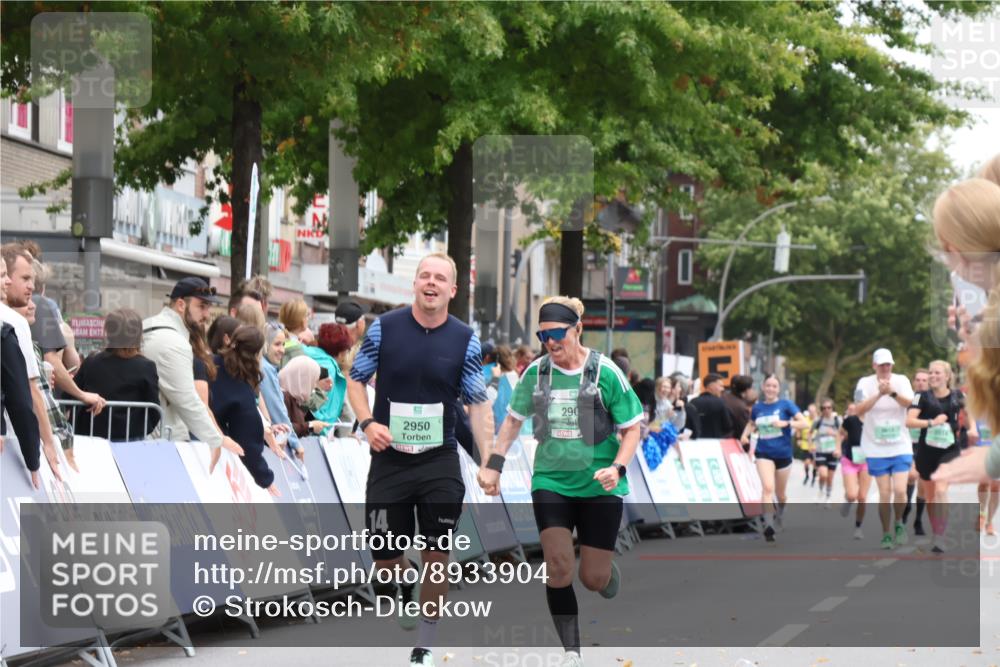 21.09.2025 - PSD Bank Halbmarathon Strokosch-Dieckow http://msf.ph/oto/8933904 21.09.2025 12:26:30 Ziel 2900, 2950, 3206, 3611 meine-sportfotos.de