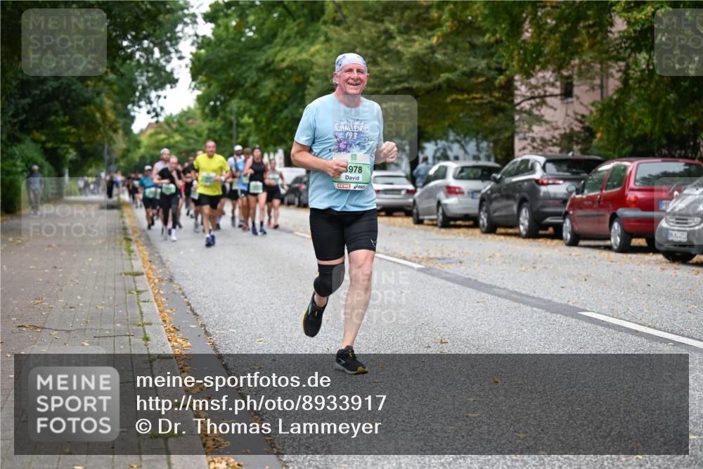 21.09.2025 - PSD Bank Halbmarathon Dr. Thomas Lammeyer http://msf.ph/oto/8933917 21.09.2025 10:55:23 Laufen 19, 3, 978 meine-sportfotos.de