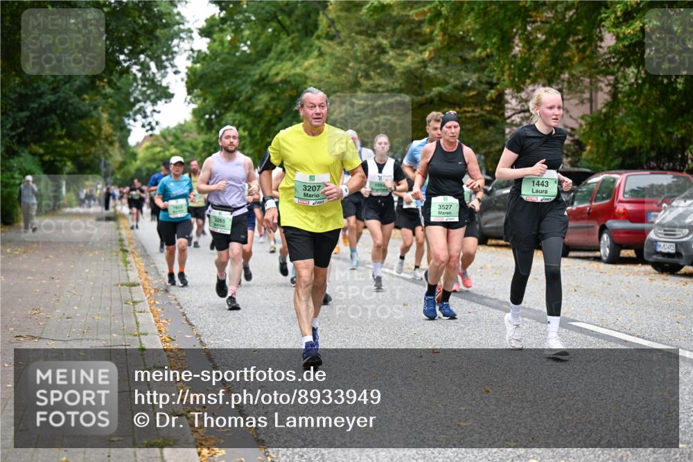 21.09.2025 - PSD Bank Halbmarathon Dr. Thomas Lammeyer http://msf.ph/oto/8933949 21.09.2025 10:55:30 Laufen 1652, 3265, 3207, 1054, 3527, 1443, 4915 meine-sportfotos.de