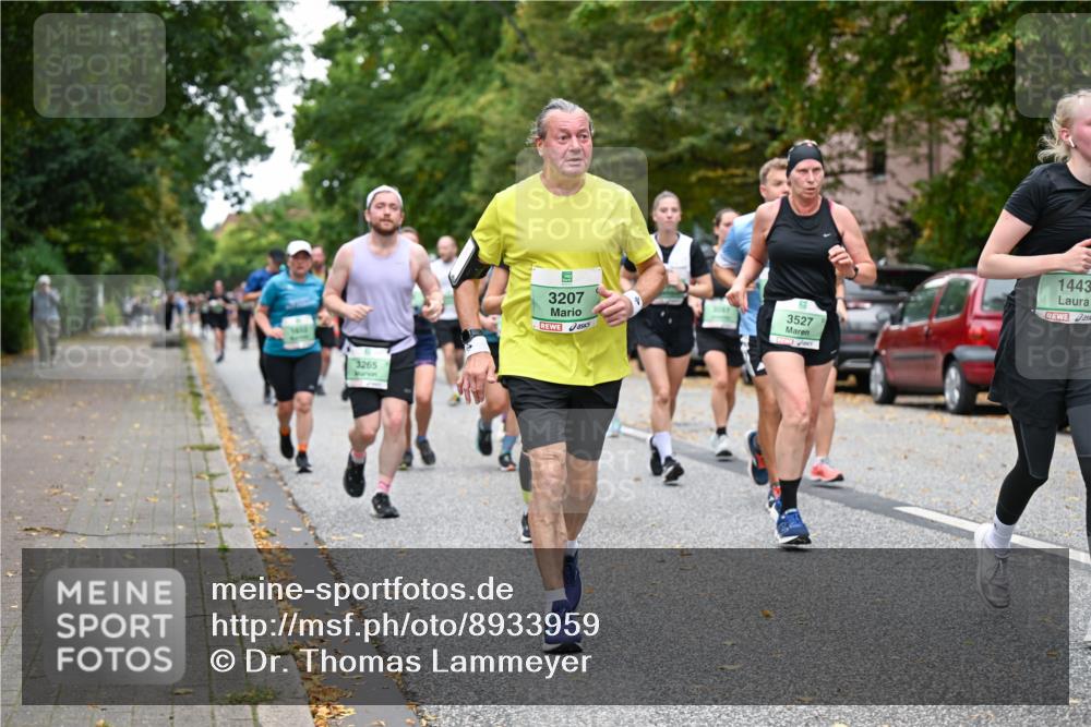21.09.2025 - PSD Bank Halbmarathon Dr. Thomas Lammeyer http://msf.ph/oto/8933959 21.09.2025 10:55:31 Laufen 3265, 3207, 3527, 1443 meine-sportfotos.de