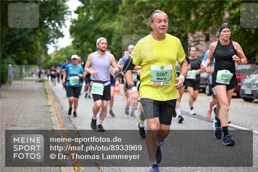 21.09.2025 - PSD Bank Halbmarathon Dr. Thomas Lammeyer http://msf.ph/oto/8933969 21.09.2025 10:55:32 Laufen 3265, 3207, 3527 meine-sportfotos.de
