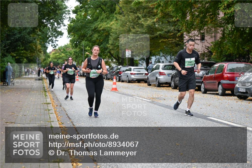 21.09.2025 - PSD Bank Halbmarathon Dr. Thomas Lammeyer http://msf.ph/oto/8934067 21.09.2025 10:55:42 Laufen 3125, 3981, 1061, 4915 meine-sportfotos.de