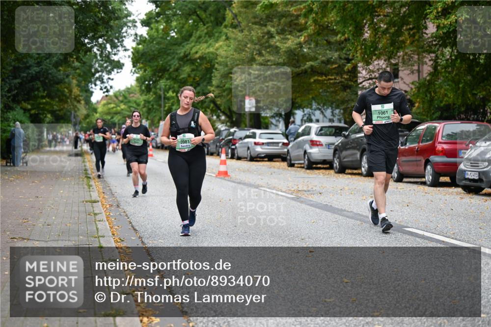 21.09.2025 - PSD Bank Halbmarathon Dr. Thomas Lammeyer http://msf.ph/oto/8934070 21.09.2025 10:55:42 Laufen 3125, 3981, 1061, 4915 meine-sportfotos.de