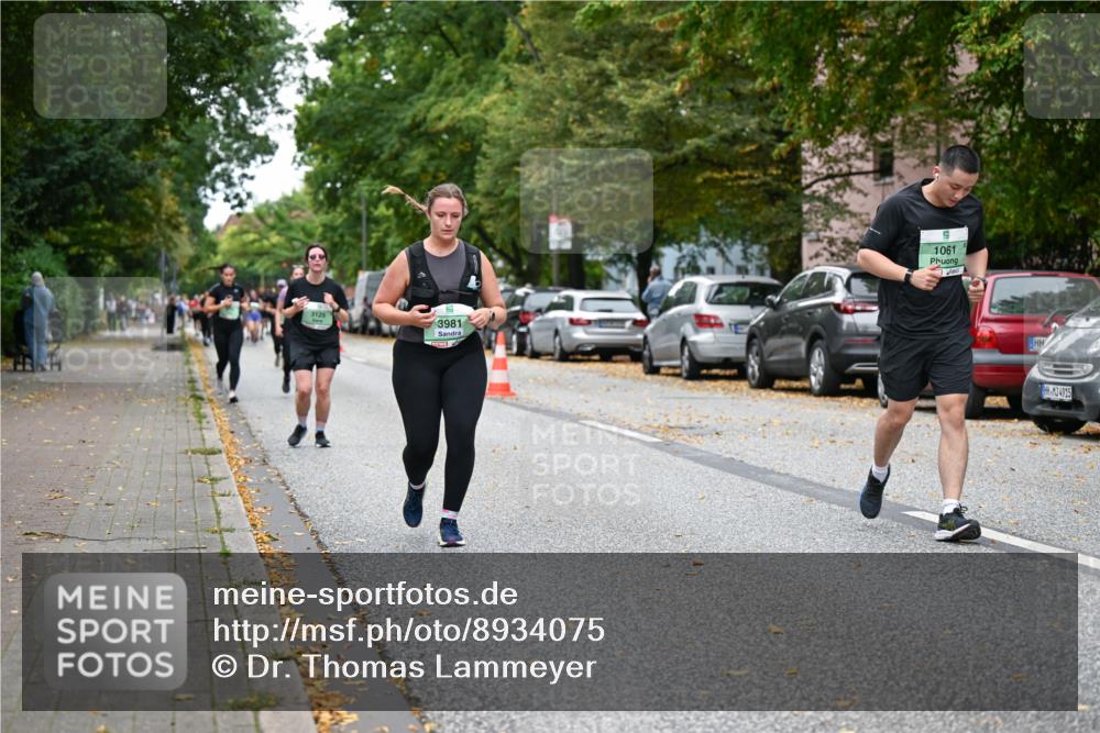 21.09.2025 - PSD Bank Halbmarathon Dr. Thomas Lammeyer http://msf.ph/oto/8934075 21.09.2025 10:55:43 Laufen 3125, 3981, 1061, 4915 meine-sportfotos.de