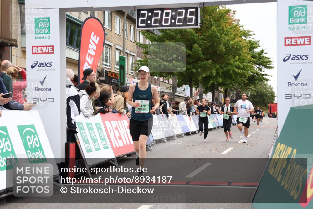 21.09.2025 - PSD Bank Halbmarathon Strokosch-Dieckow http://msf.ph/oto/8934187 21.09.2025 12:27:48 Ziel 2906, 3457, 3472, 3490, 3538, 3845 meine-sportfotos.de