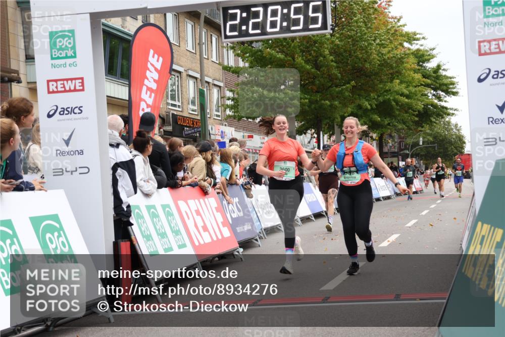 21.09.2025 - PSD Bank Halbmarathon Strokosch-Dieckow http://msf.ph/oto/8934276 21.09.2025 12:28:18 Ziel 1677, 3478, 3481, 3507, 3600, 3615, 3658 meine-sportfotos.de