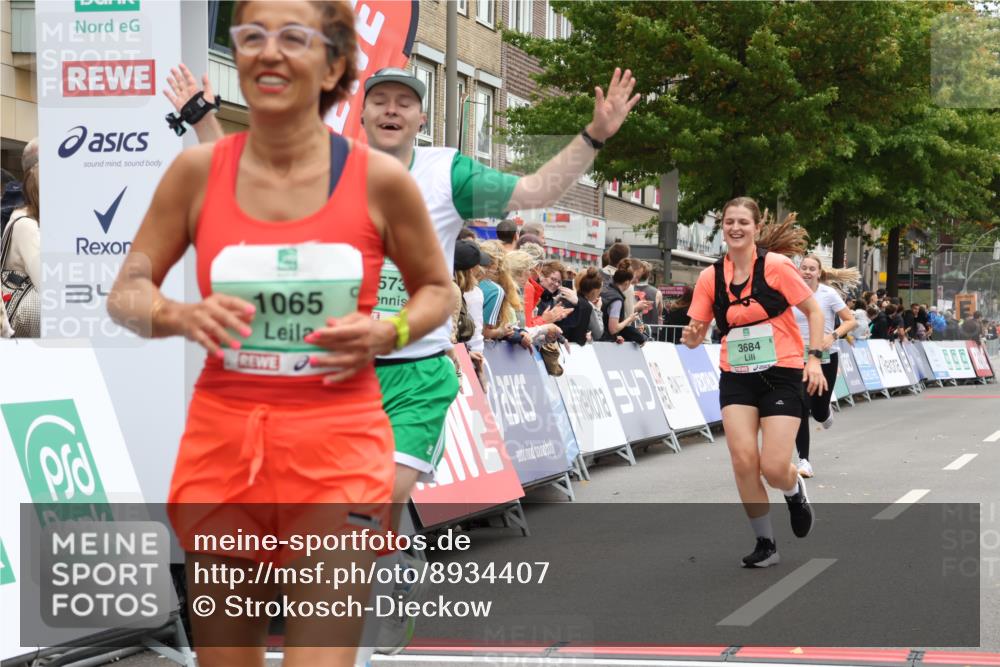 21.09.2025 - PSD Bank Halbmarathon Strokosch-Dieckow http://msf.ph/oto/8934407 21.09.2025 12:28:59 Ziel 1065, 1573, 3239, 3684, 3685 meine-sportfotos.de
