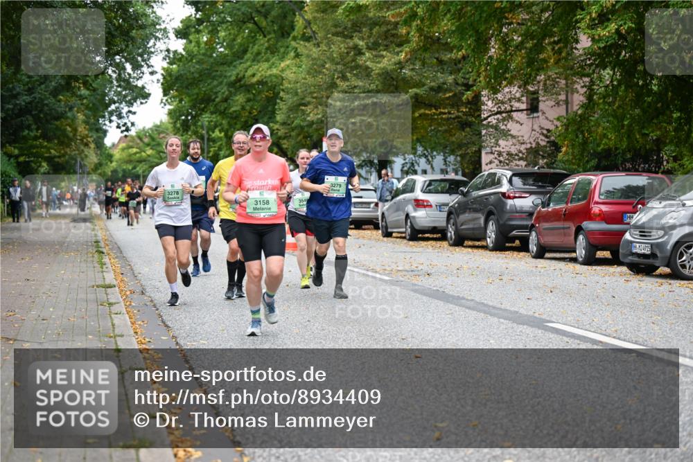 21.09.2025 - PSD Bank Halbmarathon Dr. Thomas Lammeyer http://msf.ph/oto/8934409 21.09.2025 10:56:28 Laufen 3278, 3158, 354, 3279, 4915 meine-sportfotos.de