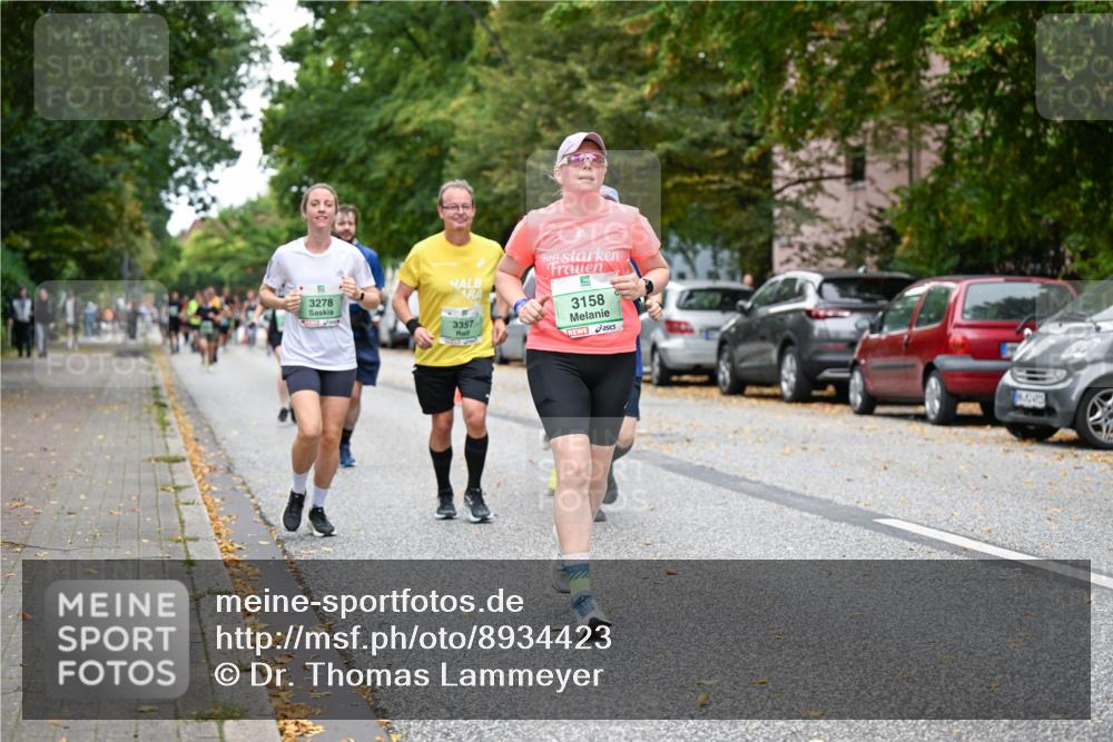 21.09.2025 - PSD Bank Halbmarathon Dr. Thomas Lammeyer http://msf.ph/oto/8934423 21.09.2025 10:56:29 Laufen 3278, 3357, 3158 meine-sportfotos.de