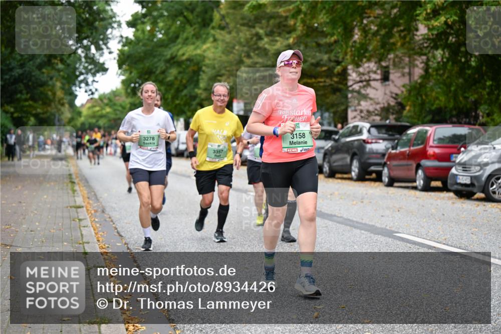 21.09.2025 - PSD Bank Halbmarathon Dr. Thomas Lammeyer http://msf.ph/oto/8934426 21.09.2025 10:56:29 Laufen 3158, 3278, 3357 meine-sportfotos.de
