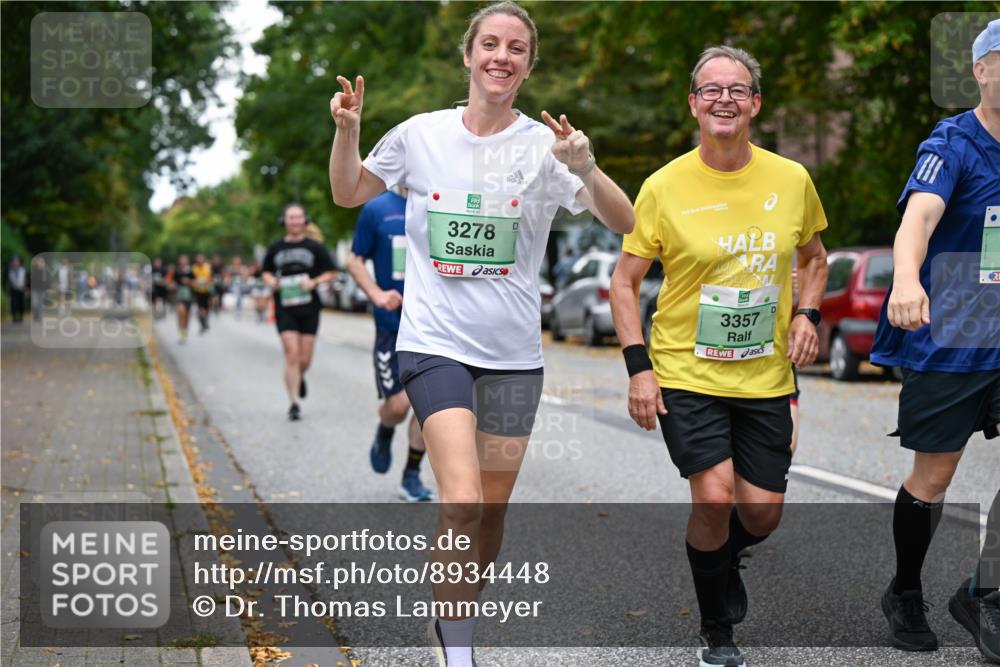 21.09.2025 - PSD Bank Halbmarathon Dr. Thomas Lammeyer http://msf.ph/oto/8934448 21.09.2025 10:56:31 Laufen 3278, 3357 meine-sportfotos.de
