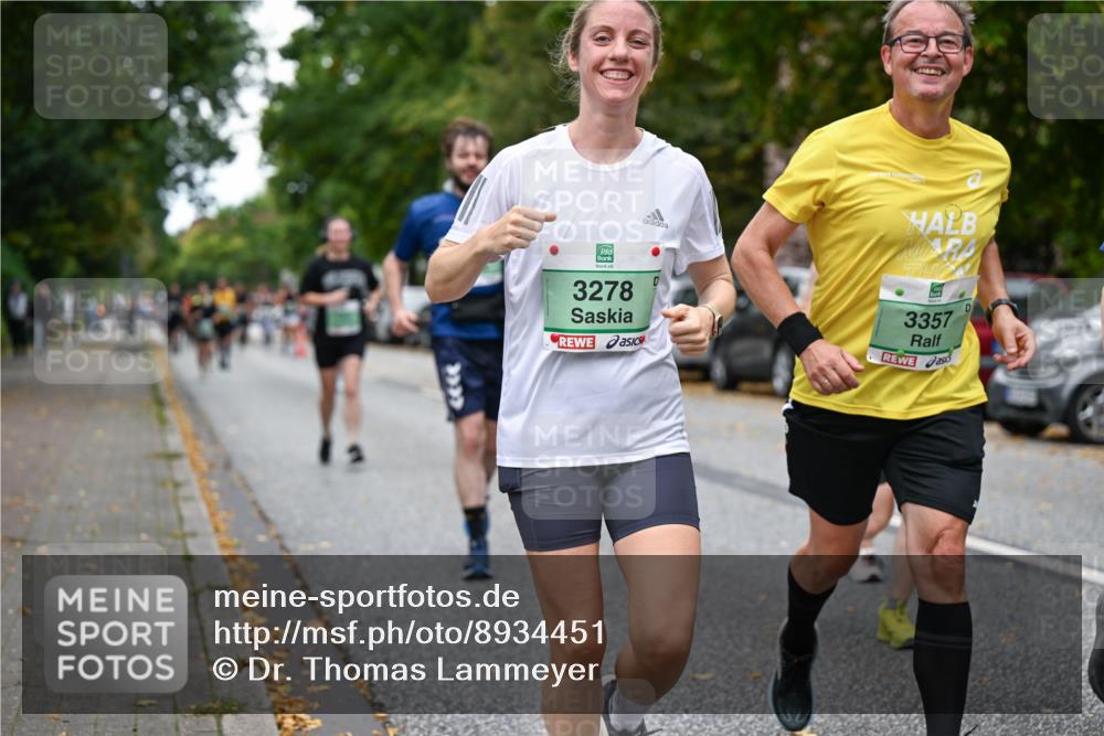 21.09.2025 - PSD Bank Halbmarathon Dr. Thomas Lammeyer http://msf.ph/oto/8934451 21.09.2025 10:56:32 Laufen 3278, 3357 meine-sportfotos.de