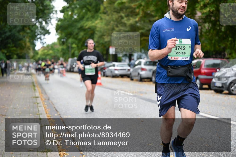 21.09.2025 - PSD Bank Halbmarathon Dr. Thomas Lammeyer http://msf.ph/oto/8934469 21.09.2025 10:56:33 Laufen 2025, 3742 meine-sportfotos.de
