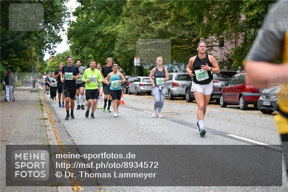 21.09.2025 - PSD Bank Halbmarathon Dr. Thomas Lammeyer http://msf.ph/oto/8934572 21.09.2025 10:56:50 Laufen 3214, 3212, 2279 meine-sportfotos.de