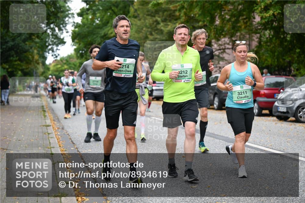 21.09.2025 - PSD Bank Halbmarathon Dr. Thomas Lammeyer http://msf.ph/oto/8934619 21.09.2025 10:56:54 Laufen 2714, 17, 214, 3212, 3211 meine-sportfotos.de