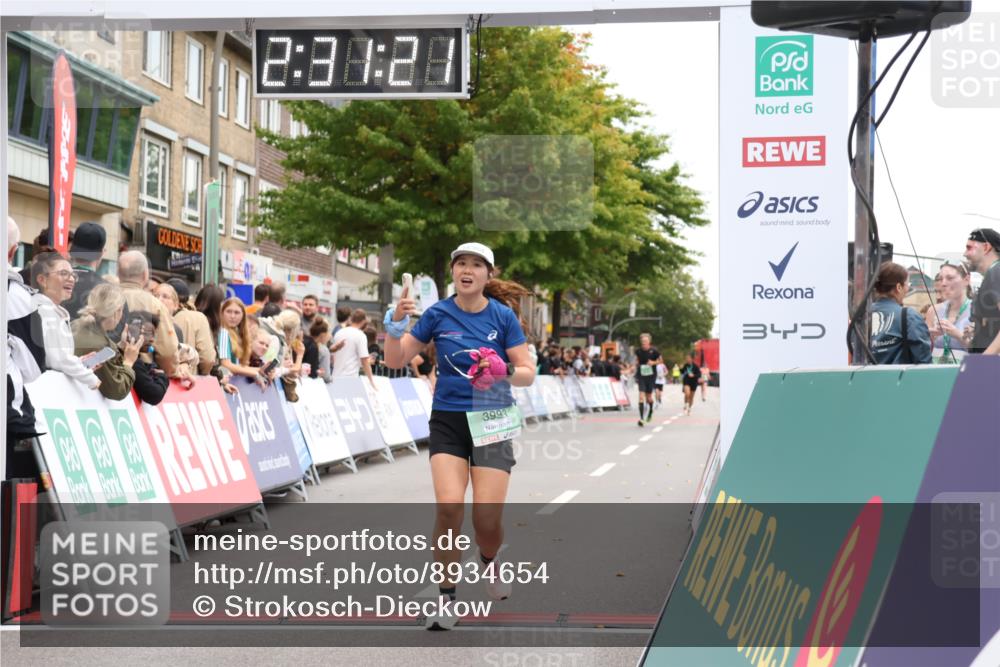21.09.2025 - PSD Bank Halbmarathon Strokosch-Dieckow http://msf.ph/oto/8934654 21.09.2025 12:30:45 Ziel 2715, 3993 meine-sportfotos.de