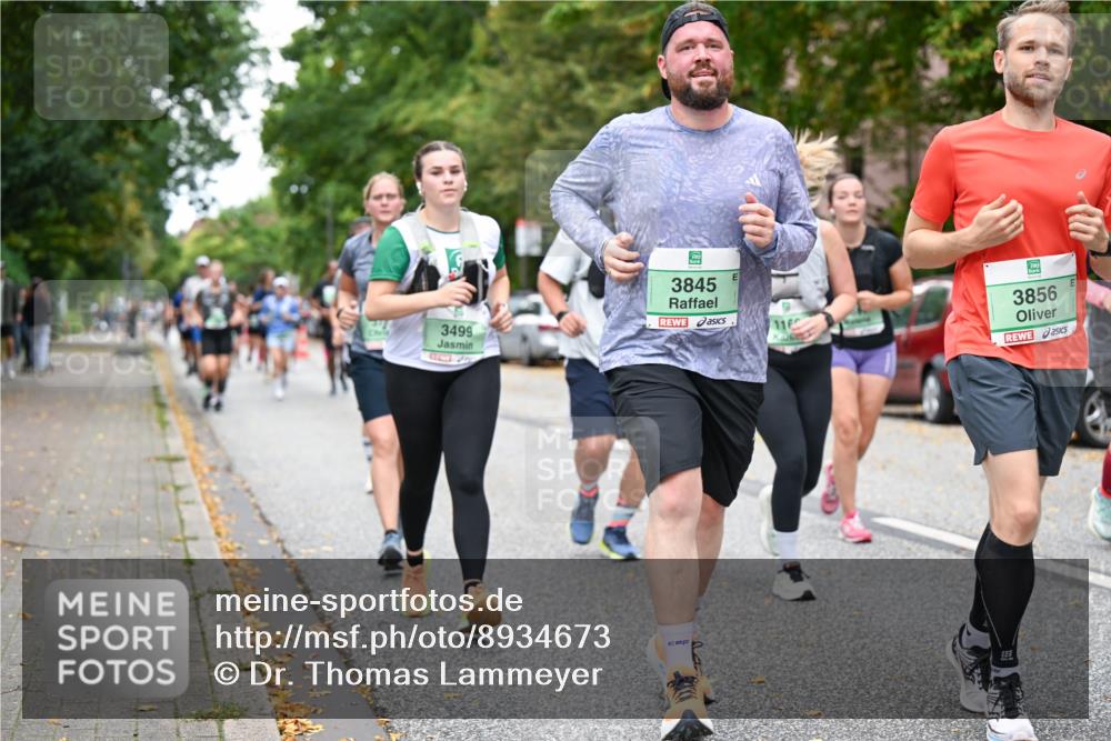 21.09.2025 - PSD Bank Halbmarathon Dr. Thomas Lammeyer http://msf.ph/oto/8934673 21.09.2025 10:56:59 Laufen 3499, 3845, 116, 3856 meine-sportfotos.de