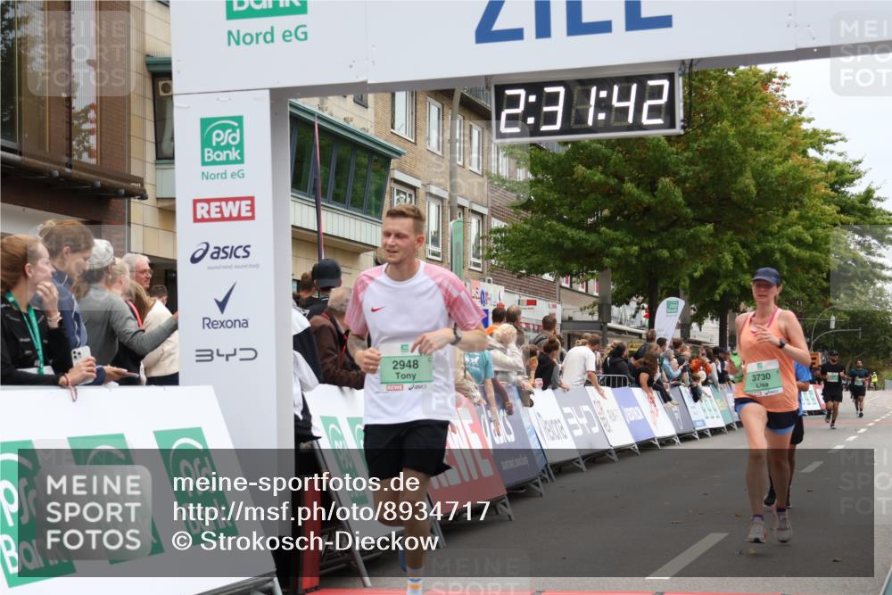 21.09.2025 - PSD Bank Halbmarathon Strokosch-Dieckow http://msf.ph/oto/8934717 21.09.2025 12:31:05 Ziel 2948, 3581, 3730 meine-sportfotos.de