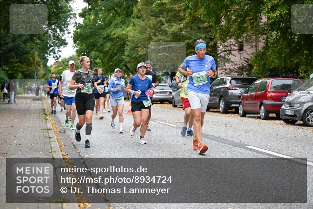 21.09.2025 - PSD Bank Halbmarathon Dr. Thomas Lammeyer http://msf.ph/oto/8934724 21.09.2025 10:57:05 Laufen 363, 399, 3276, 4915 meine-sportfotos.de