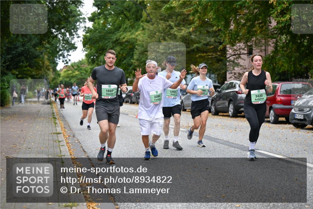 21.09.2025 - PSD Bank Halbmarathon Dr. Thomas Lammeyer http://msf.ph/oto/8934822 21.09.2025 10:57:17 Laufen 5, 1697, 1292, 290, 3280, 3430, 4915 meine-sportfotos.de