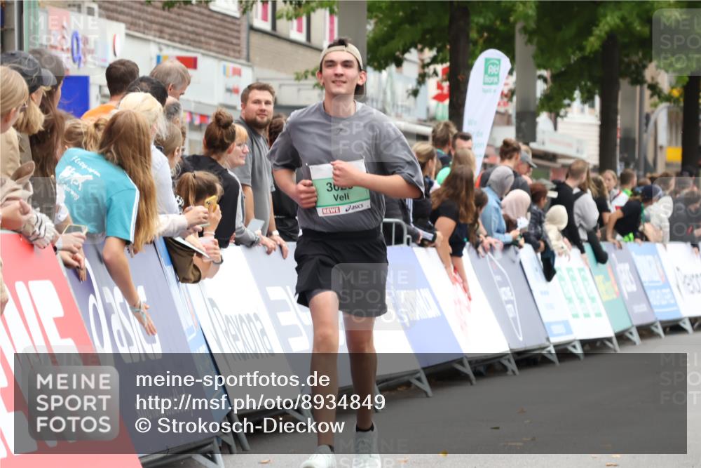 21.09.2025 - PSD Bank Halbmarathon Strokosch-Dieckow http://msf.ph/oto/8934849 21.09.2025 12:31:58 Ziel 2916, 3626 meine-sportfotos.de