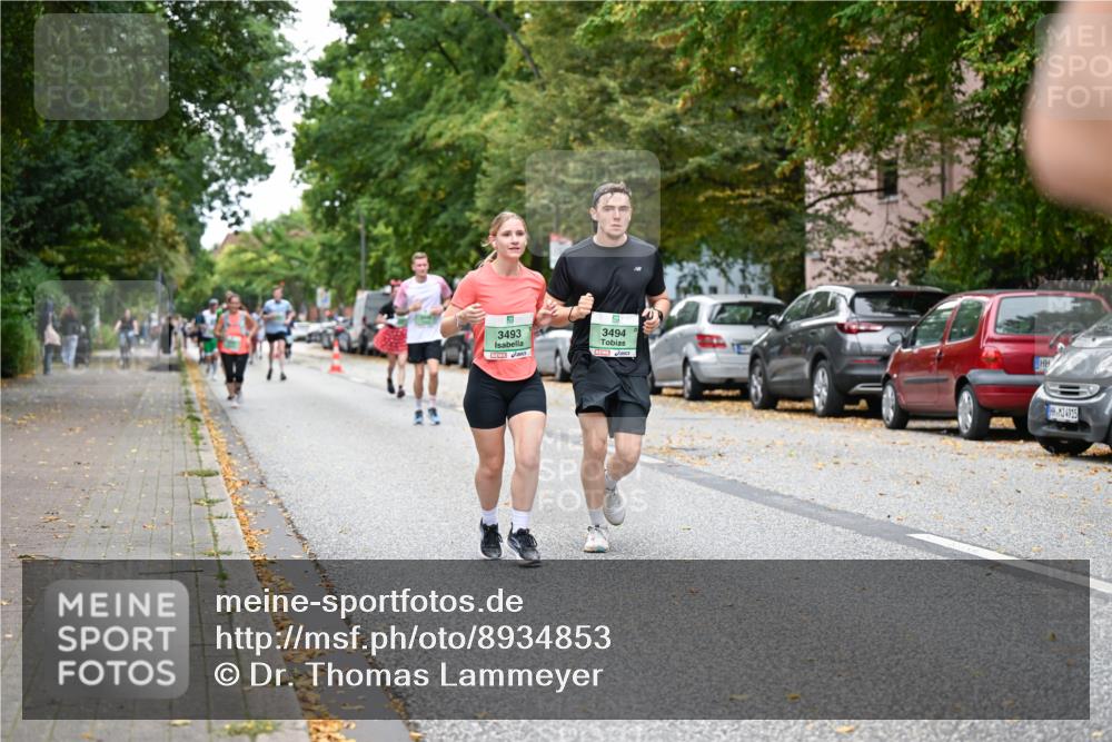 21.09.2025 - PSD Bank Halbmarathon Dr. Thomas Lammeyer http://msf.ph/oto/8934853 21.09.2025 10:57:21 Laufen 3493, 3494, 4915 meine-sportfotos.de