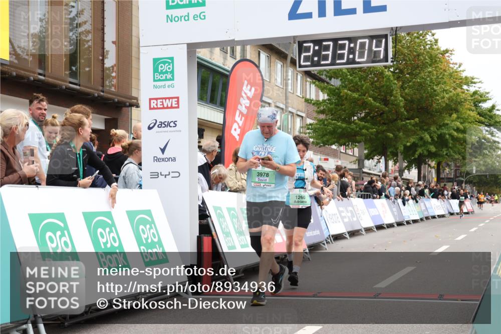 21.09.2025 - PSD Bank Halbmarathon Strokosch-Dieckow http://msf.ph/oto/8934936 21.09.2025 12:32:28 Ziel 1260, 3289, 3978 meine-sportfotos.de