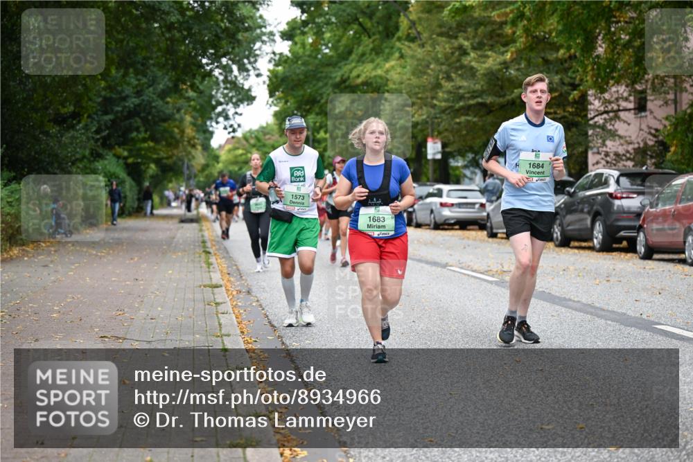 21.09.2025 - PSD Bank Halbmarathon Dr. Thomas Lammeyer http://msf.ph/oto/8934966 21.09.2025 10:57:35 Laufen 1573, 1683, 1684 meine-sportfotos.de