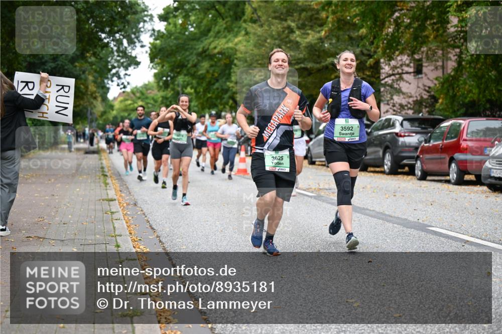 21.09.2025 - PSD Bank Halbmarathon Dr. Thomas Lammeyer http://msf.ph/oto/8935181 21.09.2025 10:58:05 Laufen 3625, 3592 meine-sportfotos.de