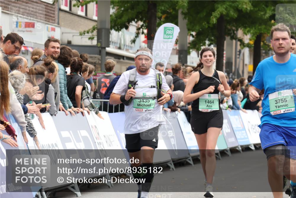 21.09.2025 - PSD Bank Halbmarathon Strokosch-Dieckow http://msf.ph/oto/8935182 21.09.2025 12:34:29 Ziel 1464, 3435, 3755, 3953 meine-sportfotos.de