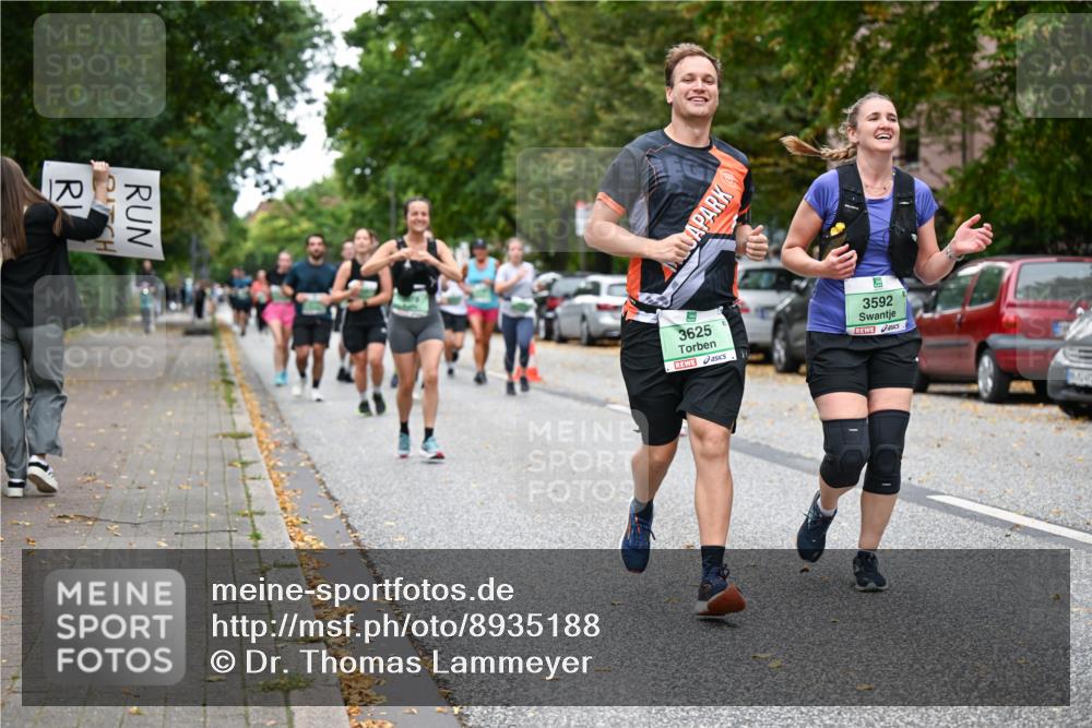 21.09.2025 - PSD Bank Halbmarathon Dr. Thomas Lammeyer http://msf.ph/oto/8935188 21.09.2025 10:58:06 Laufen 3625, 3592 meine-sportfotos.de