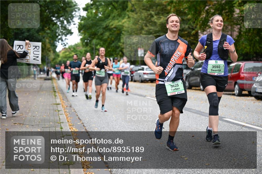 21.09.2025 - PSD Bank Halbmarathon Dr. Thomas Lammeyer http://msf.ph/oto/8935189 21.09.2025 10:58:06 Laufen 170, 3625, 3592 meine-sportfotos.de