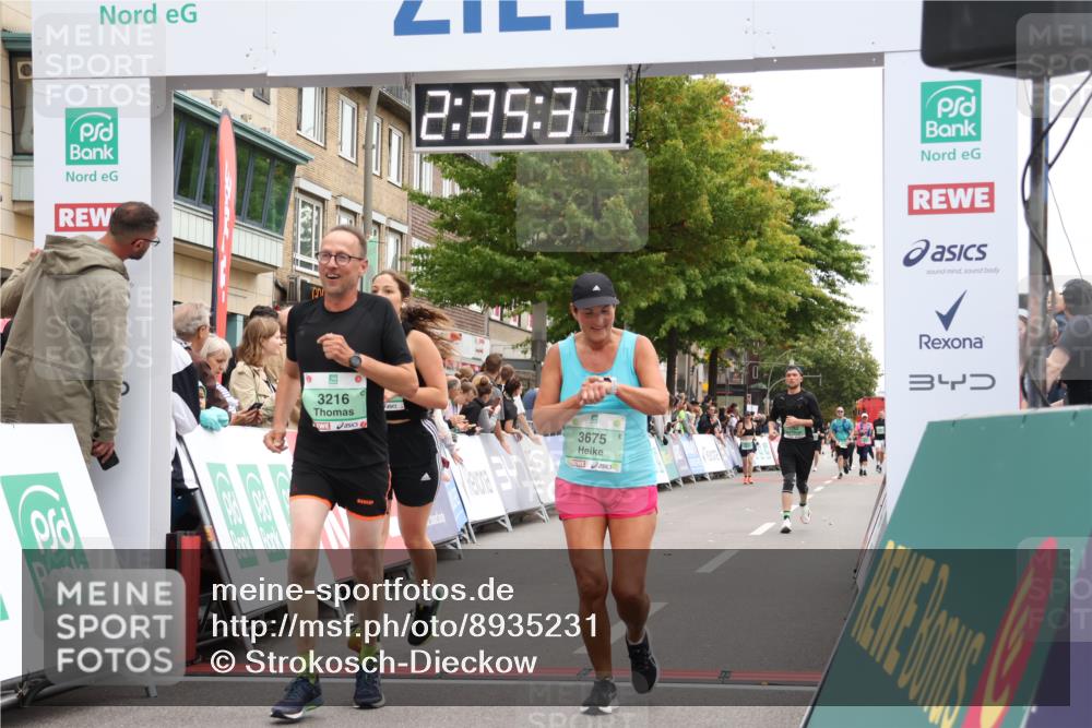 21.09.2025 - PSD Bank Halbmarathon Strokosch-Dieckow http://msf.ph/oto/8935231 21.09.2025 12:34:55 Ziel 1417, 1762, 3216, 3675 meine-sportfotos.de