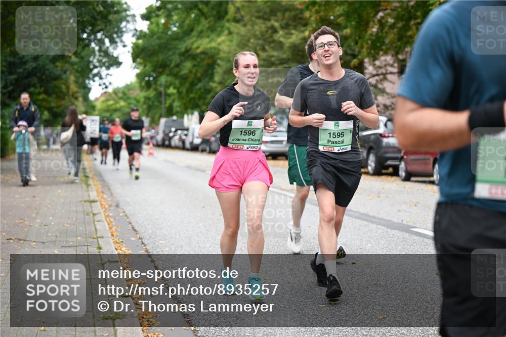 21.09.2025 - PSD Bank Halbmarathon Dr. Thomas Lammeyer http://msf.ph/oto/8935257 21.09.2025 10:58:13 Laufen 1596, 1595 meine-sportfotos.de