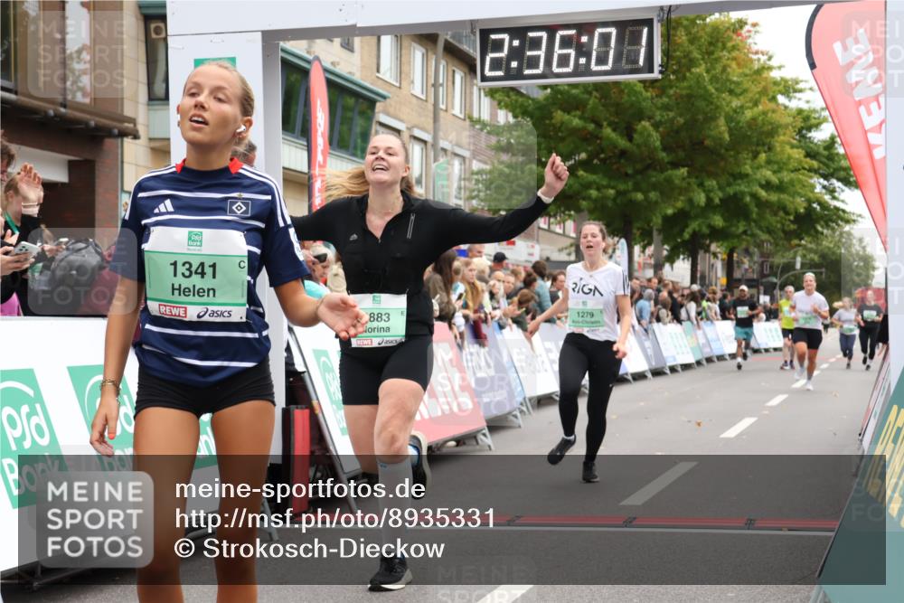 21.09.2025 - PSD Bank Halbmarathon Strokosch-Dieckow http://msf.ph/oto/8935331 21.09.2025 12:35:24 Ziel 1278, 1279, 1341, 3387, 3883 meine-sportfotos.de