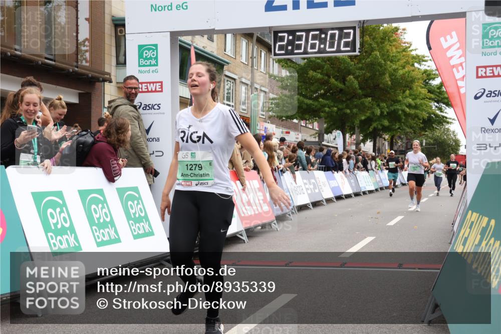 21.09.2025 - PSD Bank Halbmarathon Strokosch-Dieckow http://msf.ph/oto/8935339 21.09.2025 12:35:26 Ziel 1278, 1279, 1341, 3883 meine-sportfotos.de