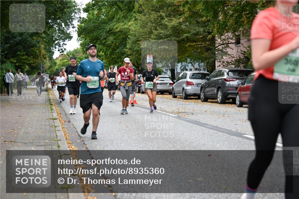 21.09.2025 - PSD Bank Halbmarathon Dr. Thomas Lammeyer http://msf.ph/oto/8935360 21.09.2025 10:58:25 Laufen 3561, 1030, 3762, 360 meine-sportfotos.de