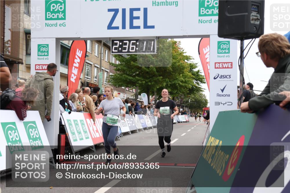 21.09.2025 - PSD Bank Halbmarathon Strokosch-Dieckow http://msf.ph/oto/8935365 21.09.2025 12:35:34 Ziel 1278, 2524, 3322, 3442, 3508 meine-sportfotos.de