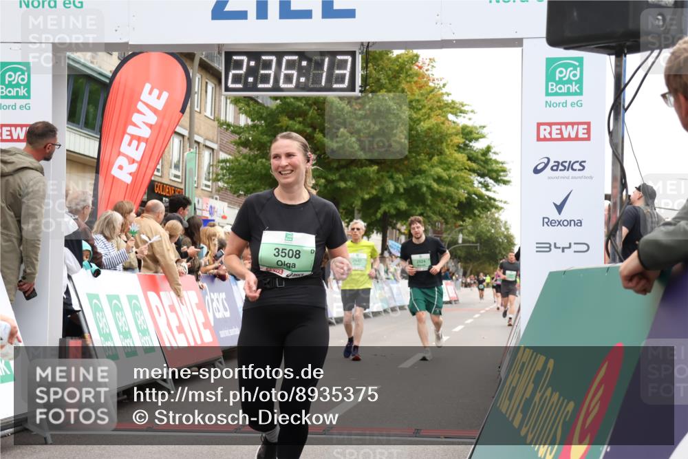 21.09.2025 - PSD Bank Halbmarathon Strokosch-Dieckow http://msf.ph/oto/8935375 21.09.2025 12:35:36 Ziel 1278, 2524, 3322, 3442, 3508 meine-sportfotos.de