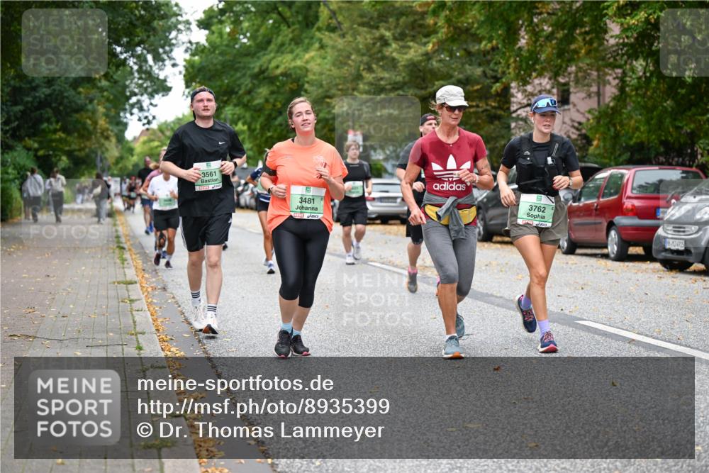 21.09.2025 - PSD Bank Halbmarathon Dr. Thomas Lammeyer http://msf.ph/oto/8935399 21.09.2025 10:58:29 Laufen 3561, 3481, 3762, 4015 meine-sportfotos.de