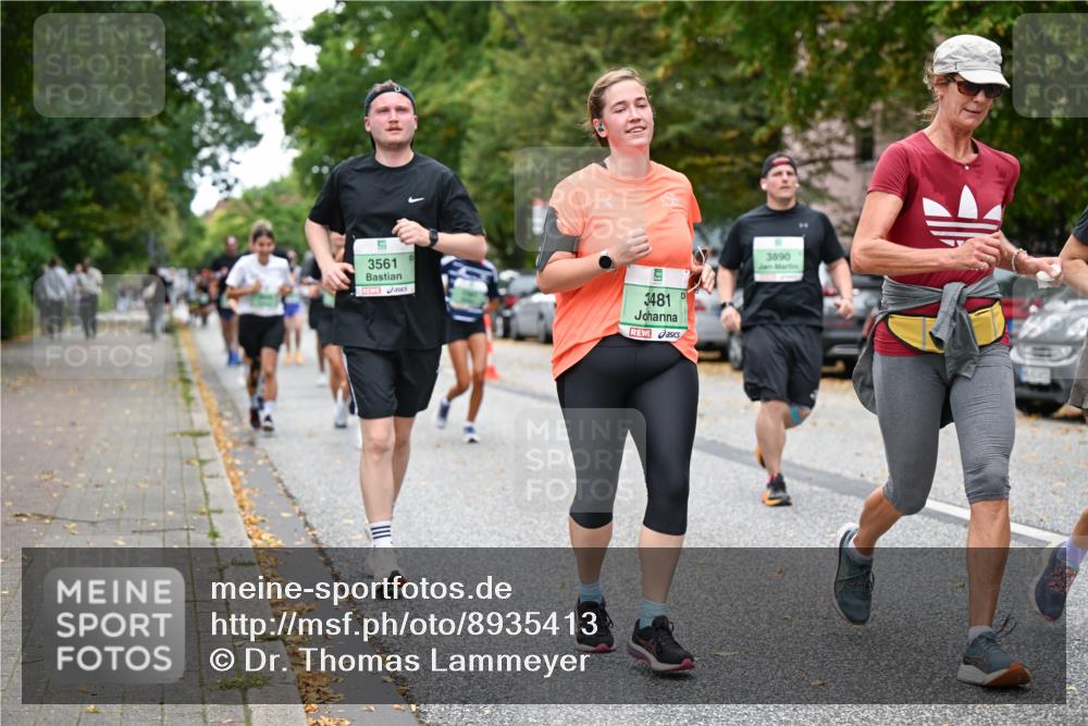 21.09.2025 - PSD Bank Halbmarathon Dr. Thomas Lammeyer http://msf.ph/oto/8935413 21.09.2025 10:58:30 Laufen 3561, 3481, 3890 meine-sportfotos.de