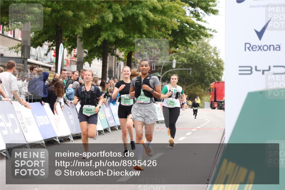 21.09.2025 - PSD Bank Halbmarathon Strokosch-Dieckow http://msf.ph/oto/8935426 21.09.2025 12:35:53 Ziel 3404, 3499, 3502, 3650, 3664, 3788 meine-sportfotos.de