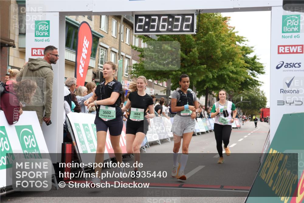 21.09.2025 - PSD Bank Halbmarathon Strokosch-Dieckow http://msf.ph/oto/8935440 21.09.2025 12:35:56 Ziel 3404, 3499, 3502, 3650, 3664 meine-sportfotos.de