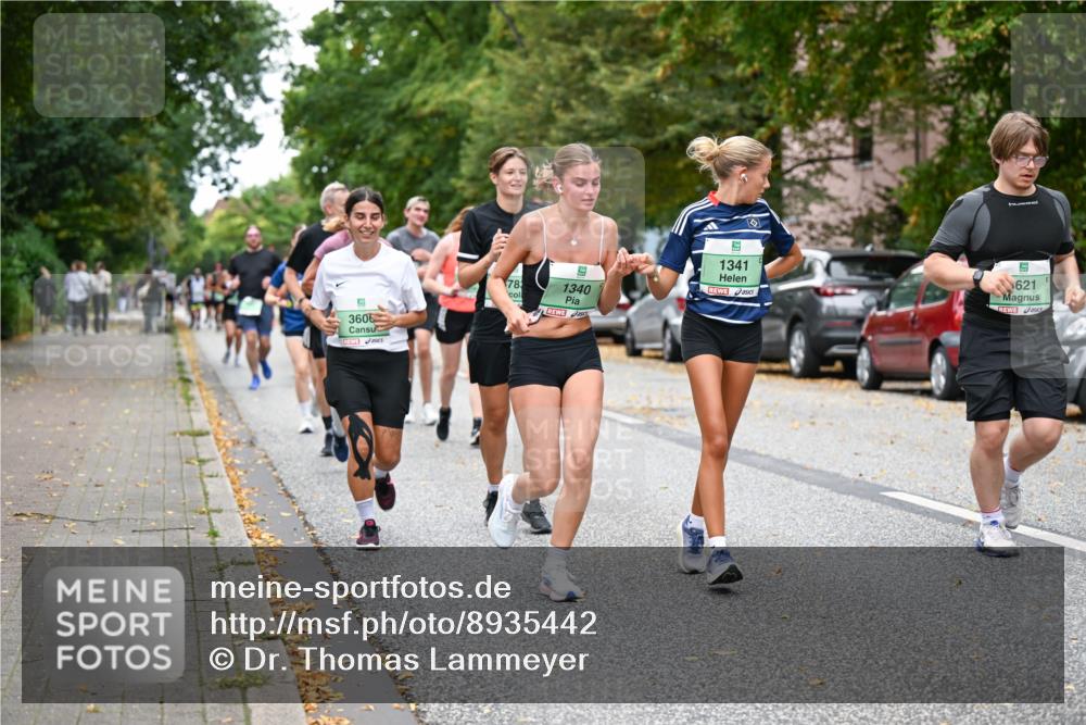 21.09.2025 - PSD Bank Halbmarathon Dr. Thomas Lammeyer http://msf.ph/oto/8935442 21.09.2025 10:58:33 Laufen 3606, 5, 78, 1340, 1341, 621 meine-sportfotos.de