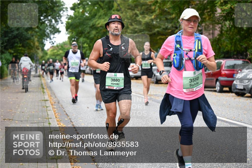 21.09.2025 - PSD Bank Halbmarathon Dr. Thomas Lammeyer http://msf.ph/oto/8935583 21.09.2025 10:58:54 Laufen 3880, 3550 meine-sportfotos.de