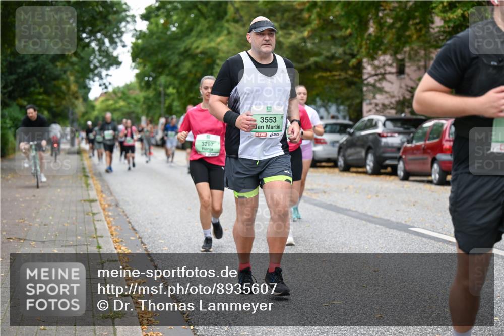 21.09.2025 - PSD Bank Halbmarathon Dr. Thomas Lammeyer http://msf.ph/oto/8935607 21.09.2025 10:58:57 Laufen 3287, 3553 meine-sportfotos.de